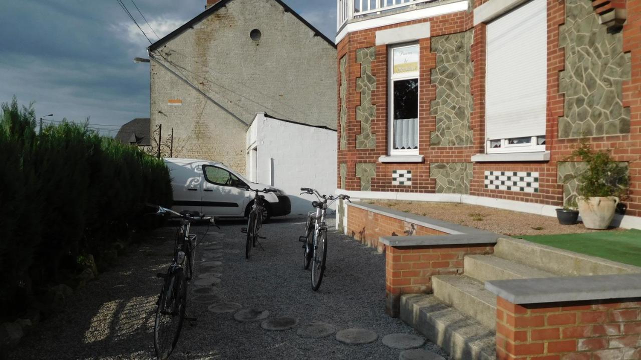 Bed and Breakfast La Cle Des Sens Le Faubourg Экстерьер фото